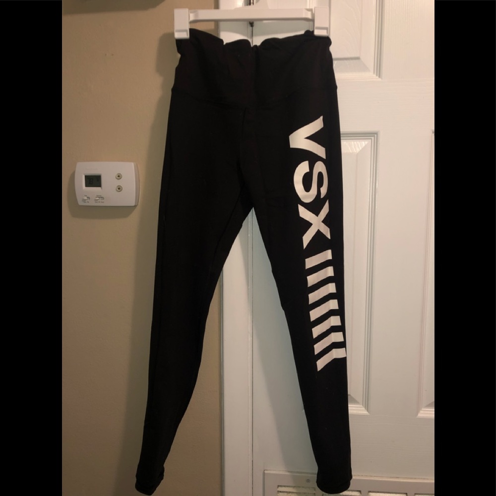 Victoria’s Secret leggings